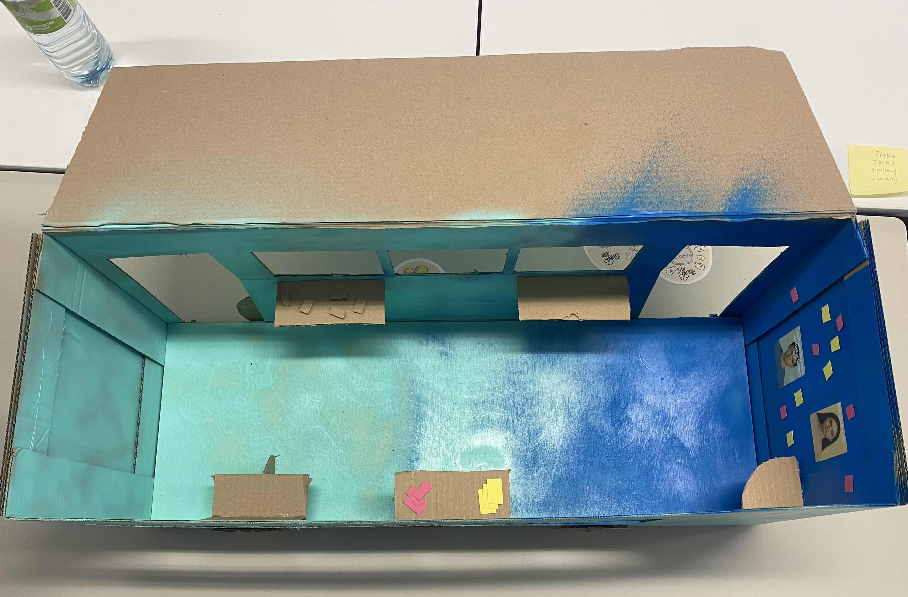 Binnenkant van de Bloeibus